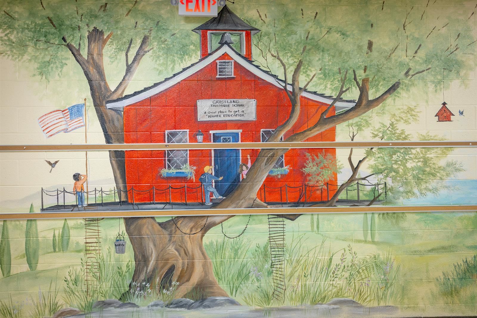 Painted wall of the School of Grassland